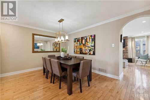 102 Chancery Crescent, Orleans, ON - Indoor Photo Showing Dining Room