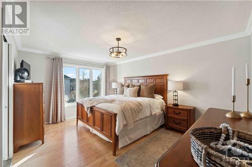102 Chancery Crescent, Orleans, ON - Indoor Photo Showing Bedroom