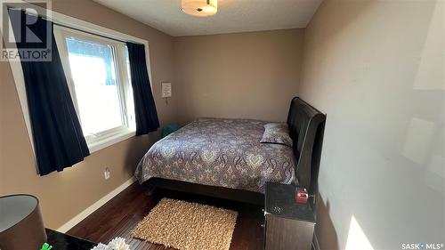 6400 Dewdney Avenue, Regina, SK - Indoor Photo Showing Bedroom