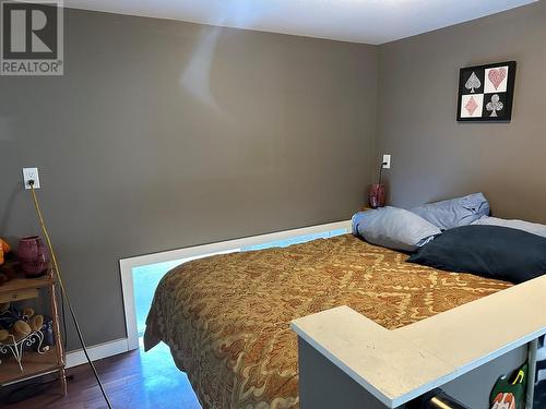 3174 Boucherie Road, West Kelowna, BC - Indoor Photo Showing Bedroom