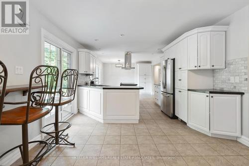 16590 Innis Lake Rd, Caledon, ON - Indoor Photo Showing Kitchen