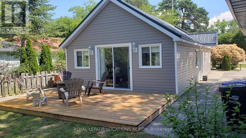 24 13Th St N, Wasaga Beach, ON - Outdoor With Deck Patio Veranda With Exterior