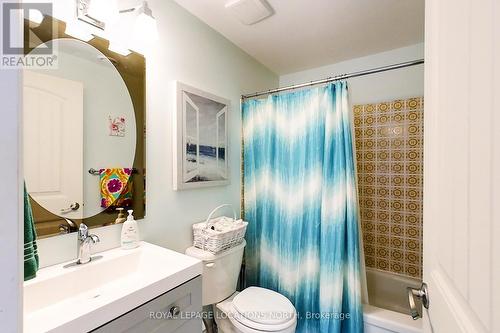 24 13Th St N, Wasaga Beach, ON - Indoor Photo Showing Bathroom