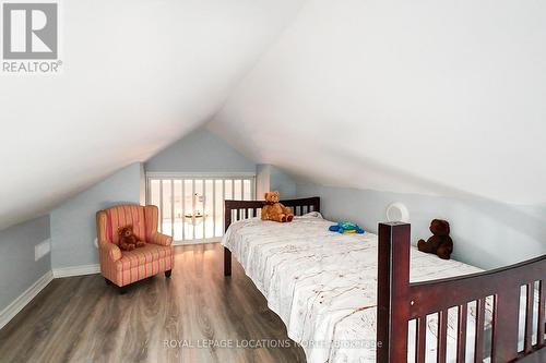 24 13Th St N, Wasaga Beach, ON - Indoor Photo Showing Bedroom