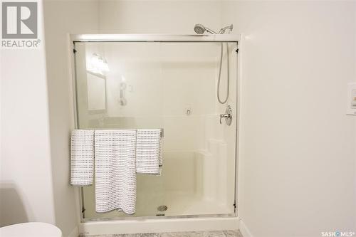 304 401 Cartwright Street, Saskatoon, SK - Indoor Photo Showing Bathroom