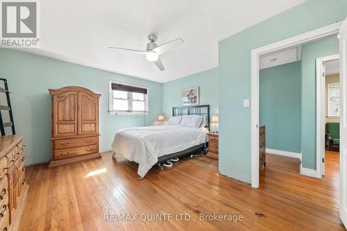 245 Parrott Drive, Belleville, ON - Indoor Photo Showing Bedroom