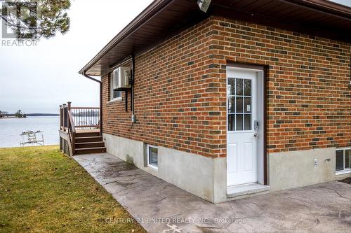1745 Traders Tr, Smith-Ennismore-Lakefield, ON - Outdoor With Exterior