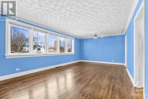 154 Columbus Avenue, Ottawa, ON - Indoor Photo Showing Other Room