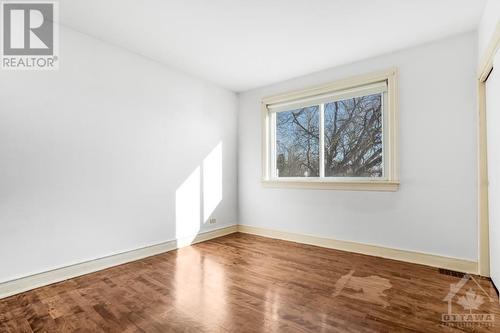 154 Columbus Avenue, Ottawa, ON - Indoor Photo Showing Other Room