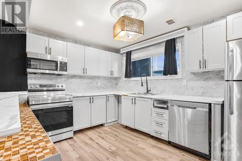 154 Columbus Avenue, Ottawa, ON - Indoor Photo Showing Kitchen With Upgraded Kitchen
