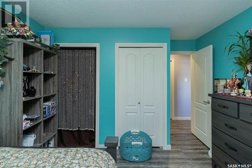 201A2 1121 Mckercher Drive, Saskatoon, SK - Indoor Photo Showing Bedroom