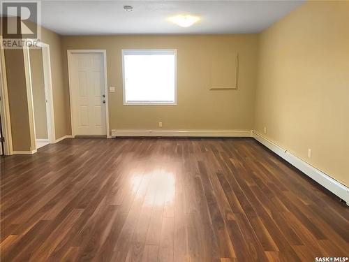 3 & 4 825 Gladstone Street E, Swift Current, SK - Indoor Photo Showing Other Room