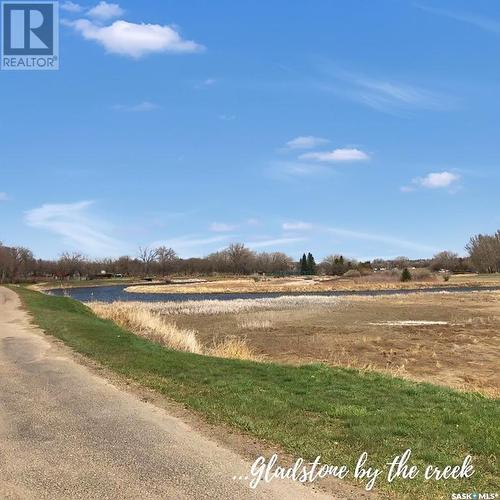 3 & 4 825 Gladstone Street E, Swift Current, SK - Outdoor With View