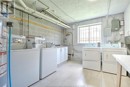 2486 Rivard, Windsor, ON - Indoor Photo Showing Laundry Room