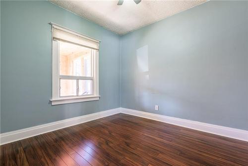 13 Norwood Street, St. Catharines, ON - Indoor Photo Showing Other Room