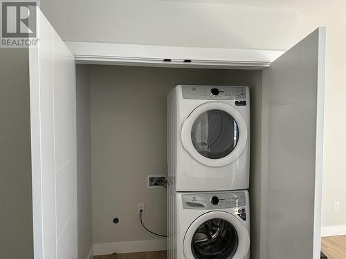 845 Melrose Street, Kelowna, BC - Indoor Photo Showing Laundry Room