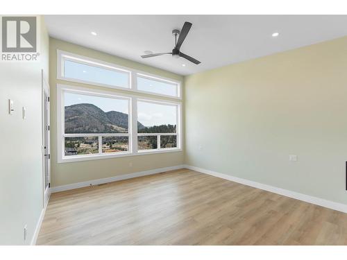 845 Melrose Street, Kelowna, BC - Indoor Photo Showing Other Room