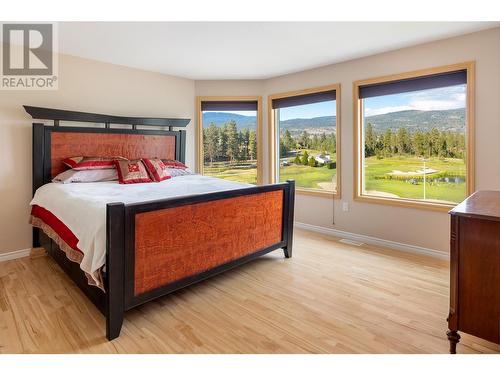 3076 Quail Crescent, Kelowna, BC - Indoor Photo Showing Bedroom
