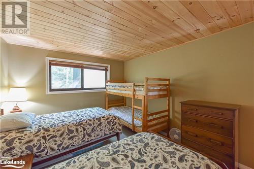 3946 East Shore Road, Coldwater, ON - Indoor Photo Showing Bedroom
