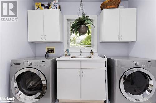 49 Mintens Lane E, Port Severn, ON - Indoor Photo Showing Laundry Room
