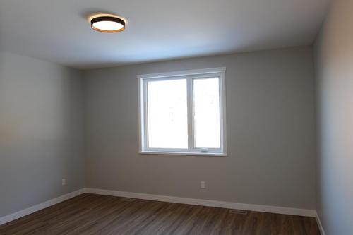 1728 Murdoch Street, Creston, BC - Indoor Photo Showing Other Room