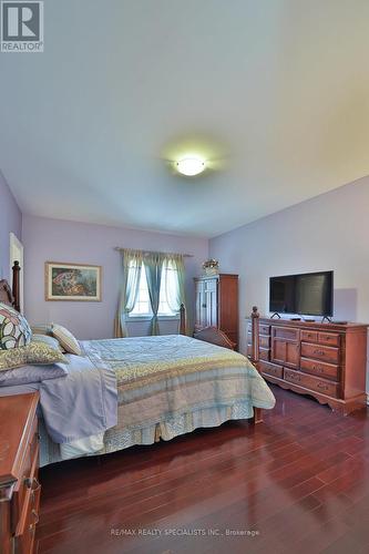 7199 Second Line, Mississauga, ON - Indoor Photo Showing Bedroom