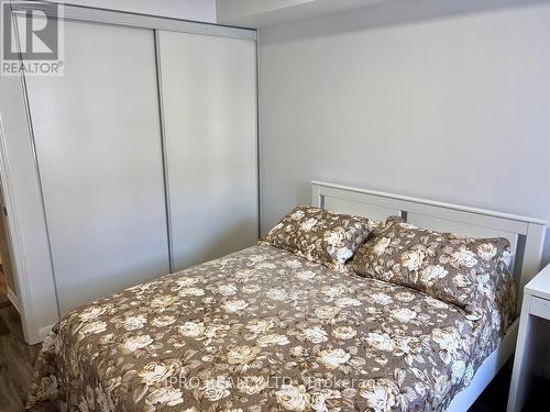 #101 -60 Baycliffe Cres, Brampton, ON - Indoor Photo Showing Bedroom