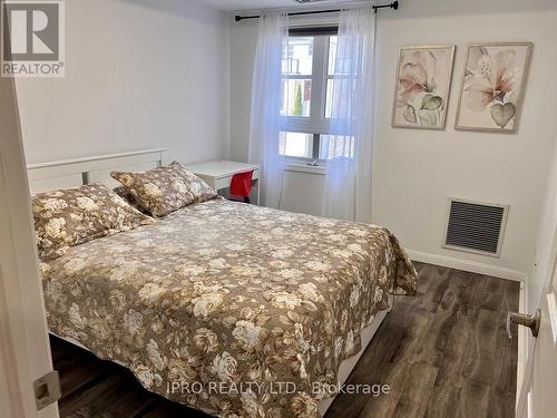 101 - 60 Baycliffe Crescent, Brampton, ON - Indoor Photo Showing Bedroom