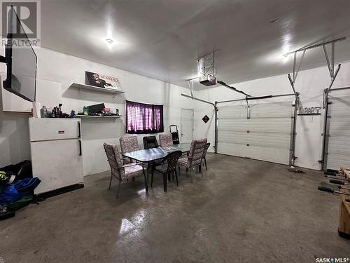 1230 Second Street, Estevan, SK - Indoor Photo Showing Garage