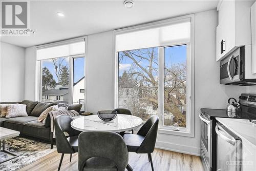 273 Duncairn Avenue, Ottawa, ON - Indoor Photo Showing Dining Room