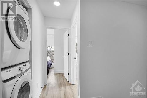 273 Duncairn Avenue, Ottawa, ON - Indoor Photo Showing Laundry Room