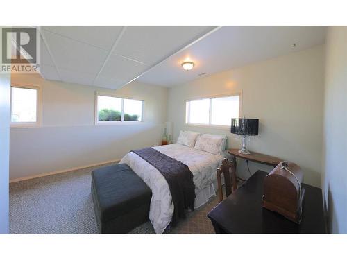 2335 Scenic Road, Kelowna, BC - Indoor Photo Showing Bedroom