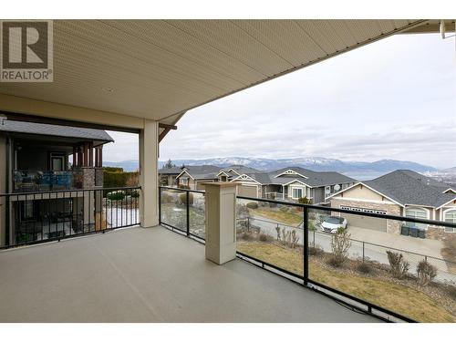 658 Peridot Place, Kelowna, BC - Outdoor With View With Exterior