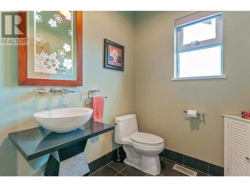 3988 Finnerty Road, Penticton, BC - Indoor Photo Showing Bathroom