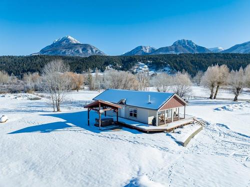 558 Anderson Road, Golden, BC - Outdoor With View