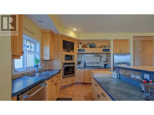 2755 Winifred Road, Naramata, BC - Indoor Photo Showing Kitchen With Double Sink