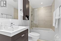 Guest full bathroom (tub/shower) - 