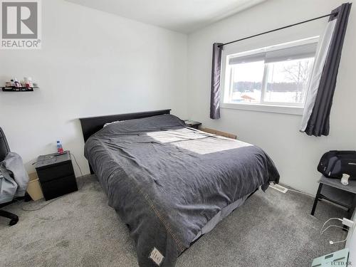 1509 & 1512 Rice Lake Rd, Iroquois Falls, ON - Indoor Photo Showing Bedroom