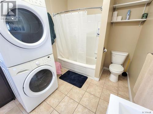 1509 & 1512 Rice Lake Rd, Iroquois Falls, ON - Indoor Photo Showing Laundry Room