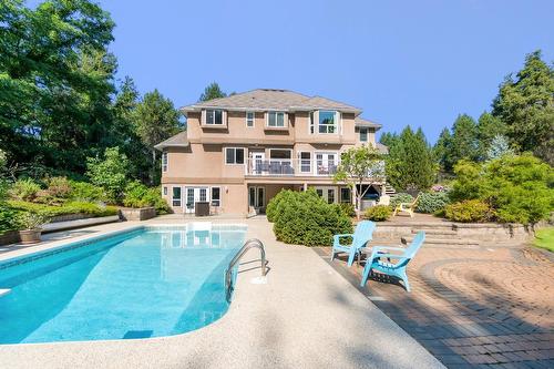 880 Waterloo Road, Castlegar, BC - Outdoor With In Ground Pool With Backyard