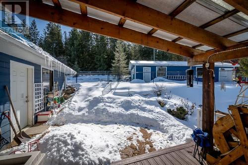 2104 Country Woods Road, Sorrento, BC - Outdoor With Deck Patio Veranda