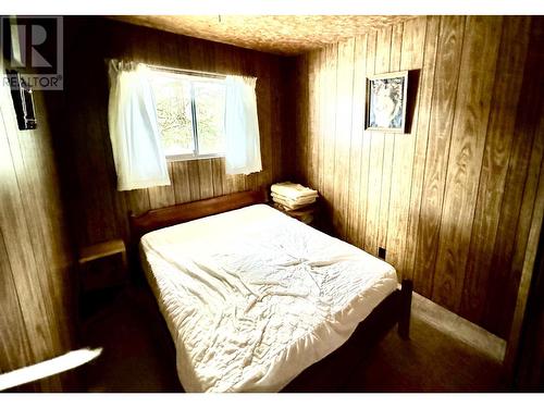 15133 Cowell Road, Pender Harbour, BC - Indoor Photo Showing Bedroom