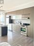 #3210 -110 Charles St E, Toronto, ON  - Indoor Photo Showing Kitchen 
