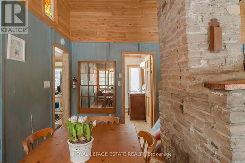 1212 Sauble Falls Road, South Bruce Peninsula, ON - Indoor Photo Showing Dining Room