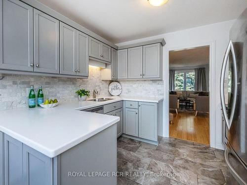 169 Edelwild Dr E, Orangeville, ON - Indoor Photo Showing Kitchen With Double Sink