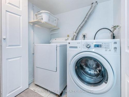 169 Edelwild Dr E, Orangeville, ON - Indoor Photo Showing Laundry Room