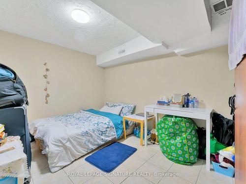 24 Mcgraw Ave, Brampton, ON - Indoor Photo Showing Bedroom