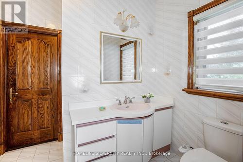 34 Estateview Circle, Brampton, ON - Indoor Photo Showing Bathroom