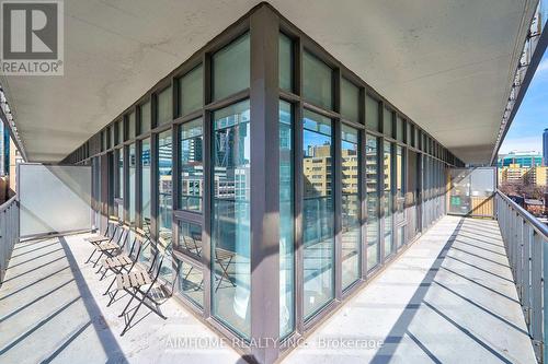 #605 -33 Charles St E, Toronto, ON - Outdoor With Exterior