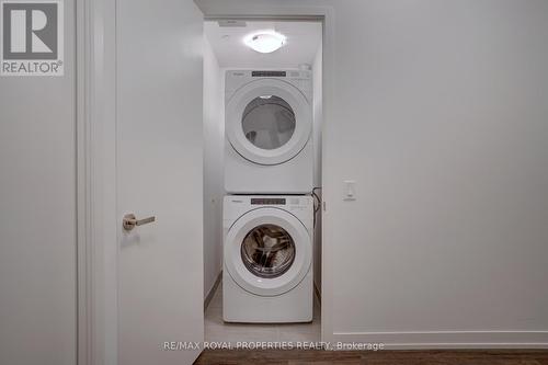 117-B - 3 Rosewater Street, Richmond Hill, ON - Indoor Photo Showing Laundry Room